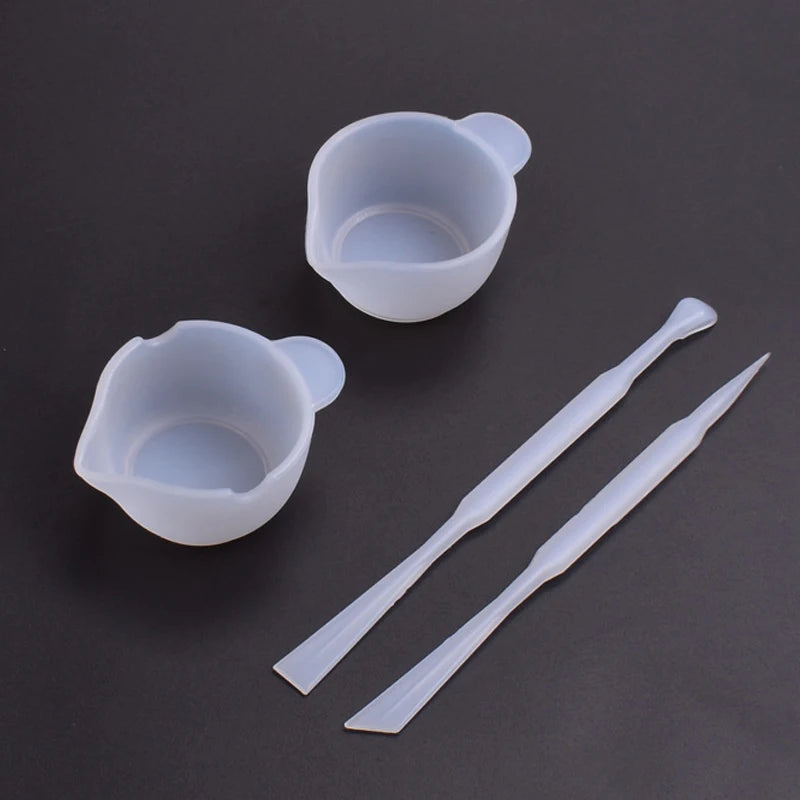 Silicone Mixing Cups – Clean, Precise and Practical for All Your Resin Creations