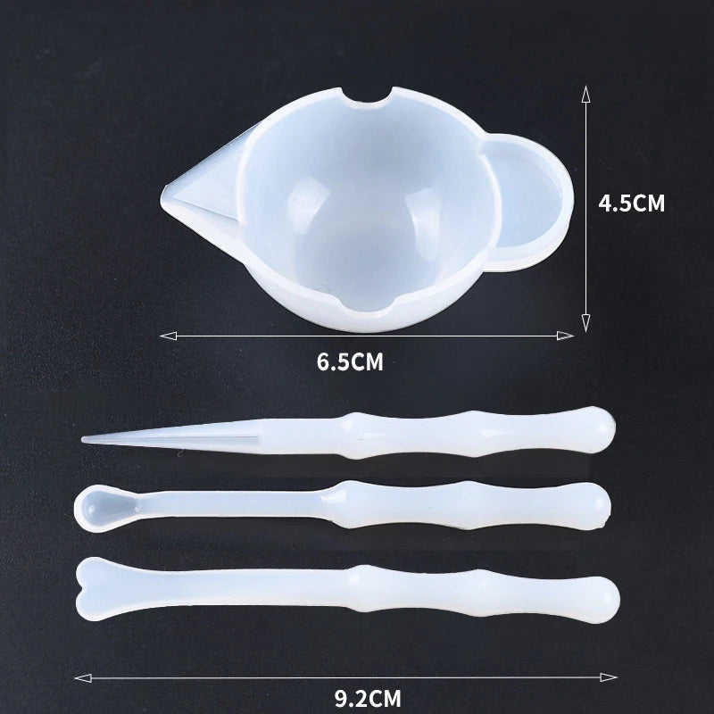 Silicone Mixing Cups – Clean, Precise and Practical for All Your Resin Creations