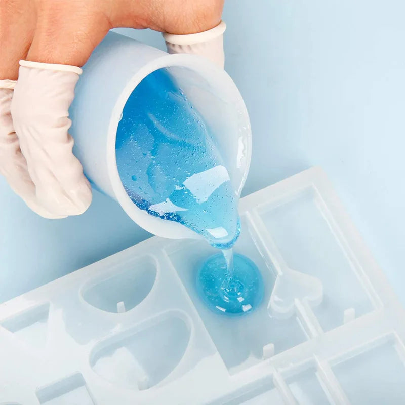 Silicone Mixing Cups – Clean, Precise and Practical for All Your Resin Creations