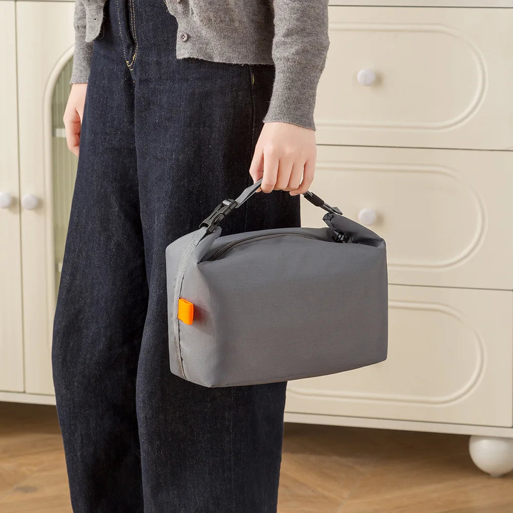Portable Insulated Lunch Bag – Keep Your Meals Fresh Anywhere.