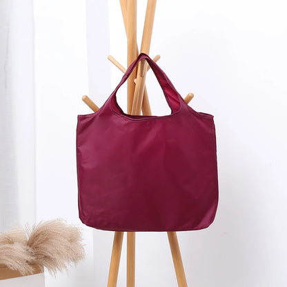 Eco-Friendly Foldable Shopping Bag – Sustainable Convenience for Everyday Use